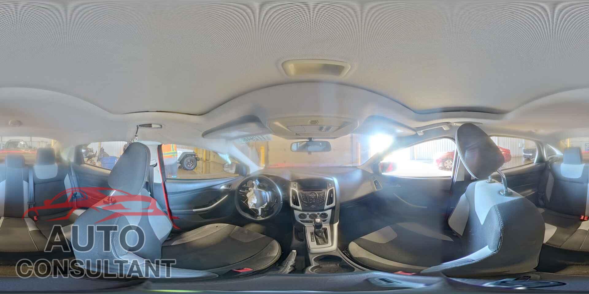 FORD FOCUS 2012 - 1FAHP3F21CL283204