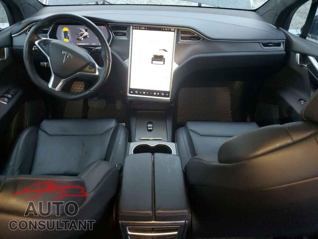 TESLA MODEL X 2017 - 5YJXCDE20HF060980