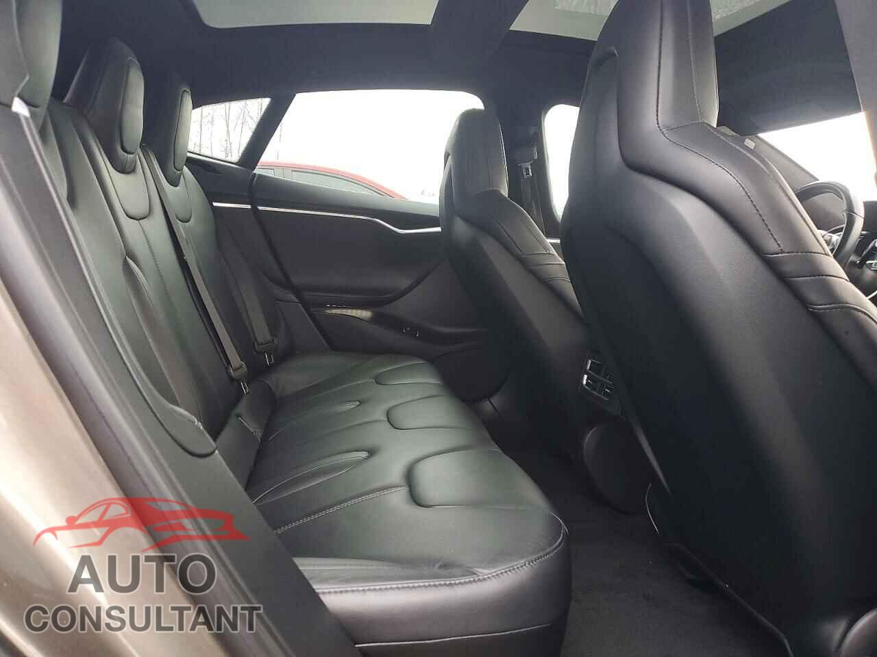 TESLA MODEL S 2016 - 5YJSA1E27GF133548