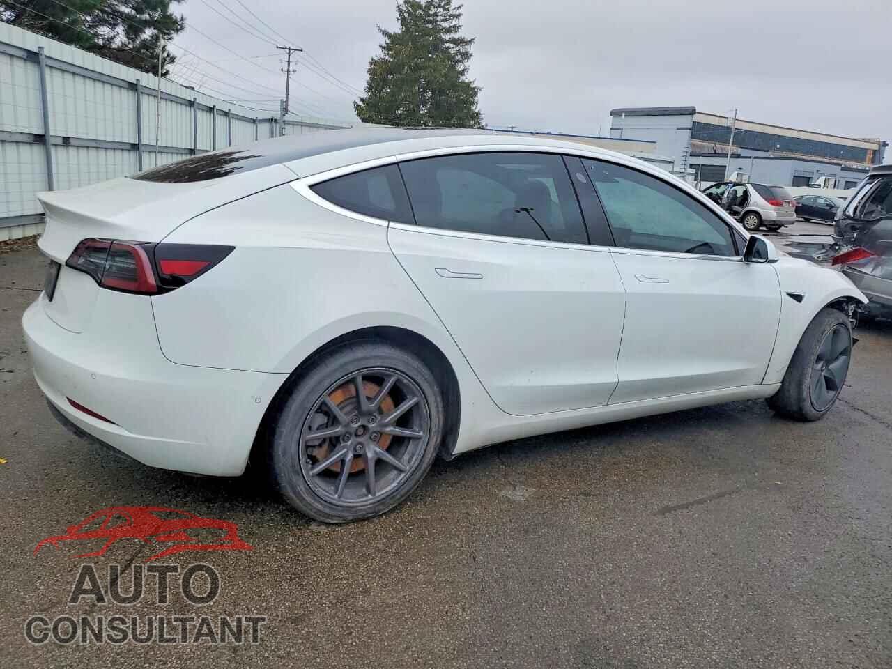TESLA MODEL 3 2019 - 5YJ3E1EA2KF464661