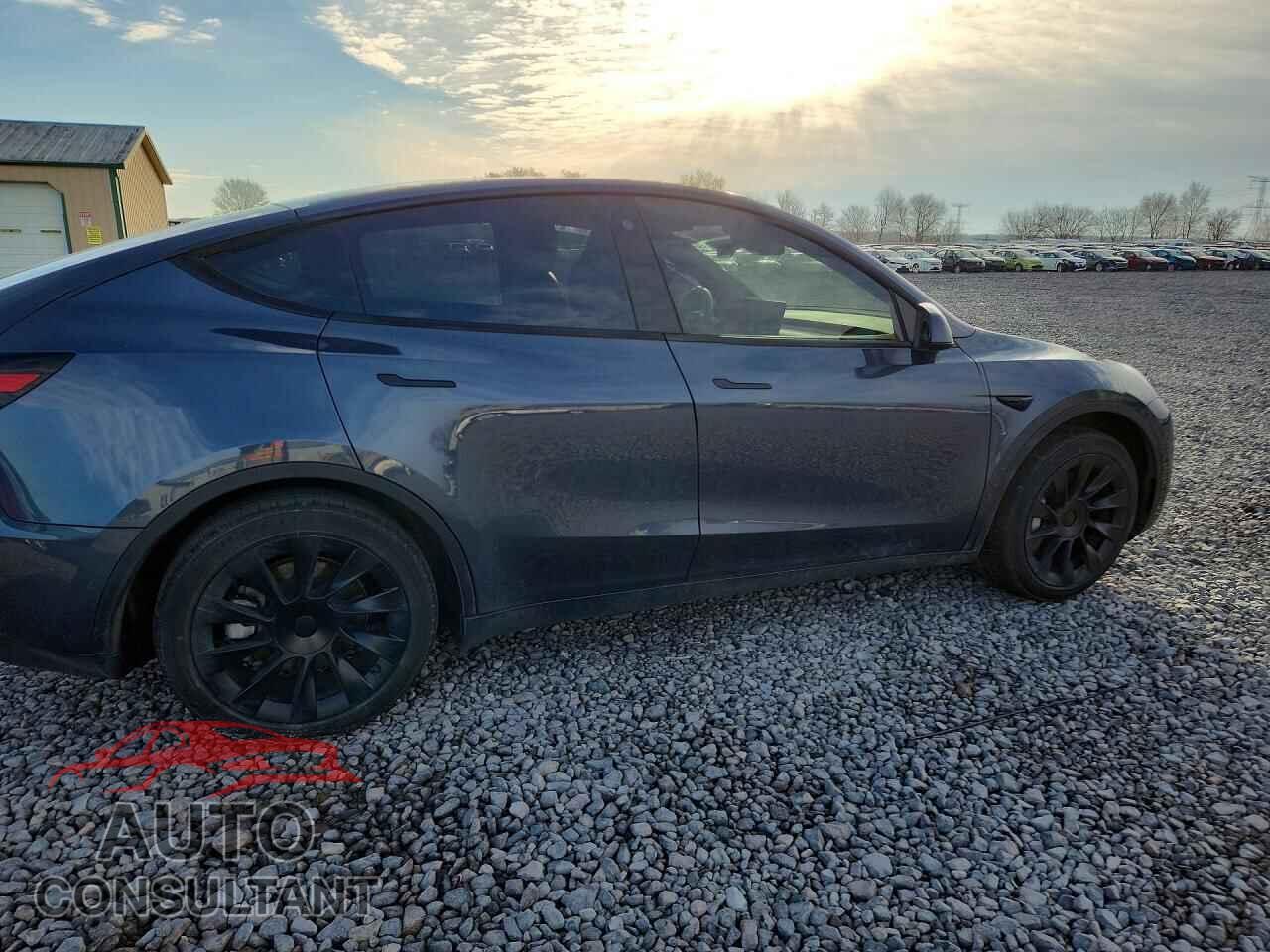 TESLA MODEL Y 2022 - 7SAYGDEE0NA017433