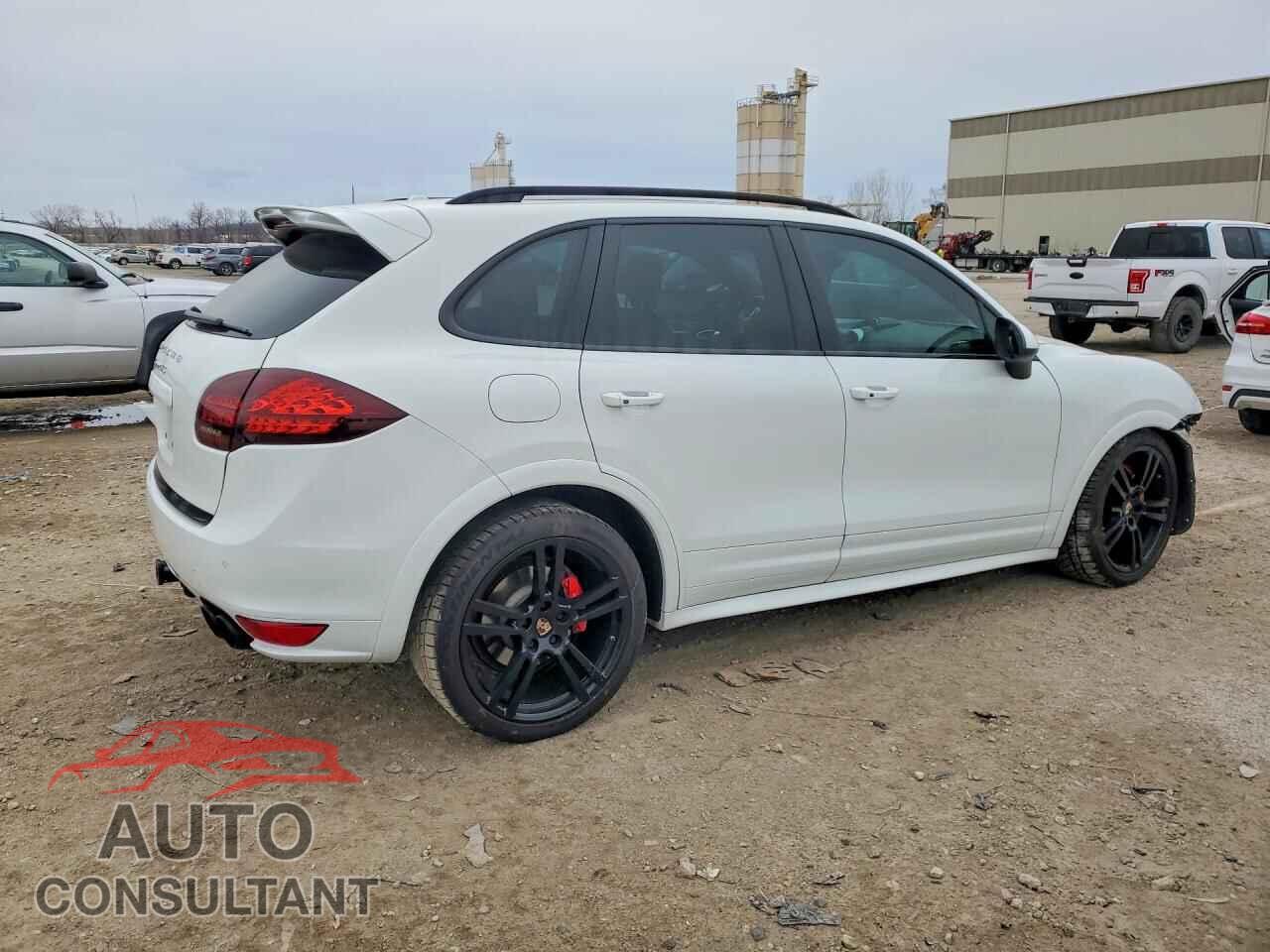 PORSCHE CAYENNE 2013 - WP1AD2A25DLA71668