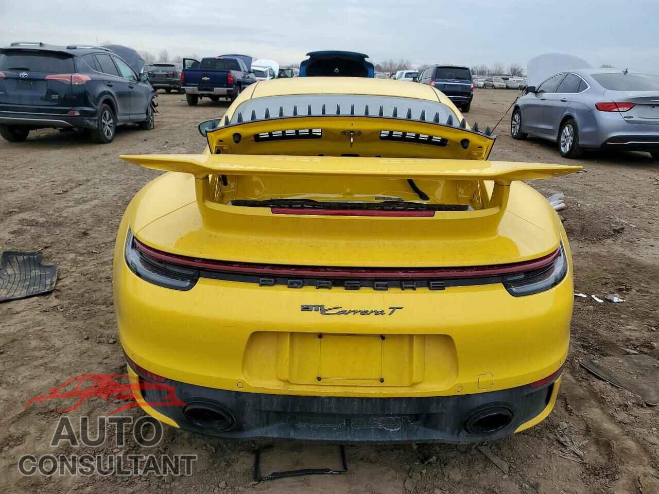 PORSCHE 911 2024 - WP0AA2A97RS208520
