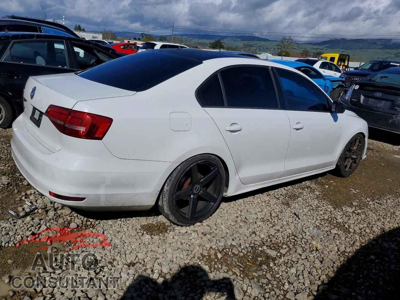 VOLKSWAGEN JETTA 2015 - 3VW2K7AJ4FM328138