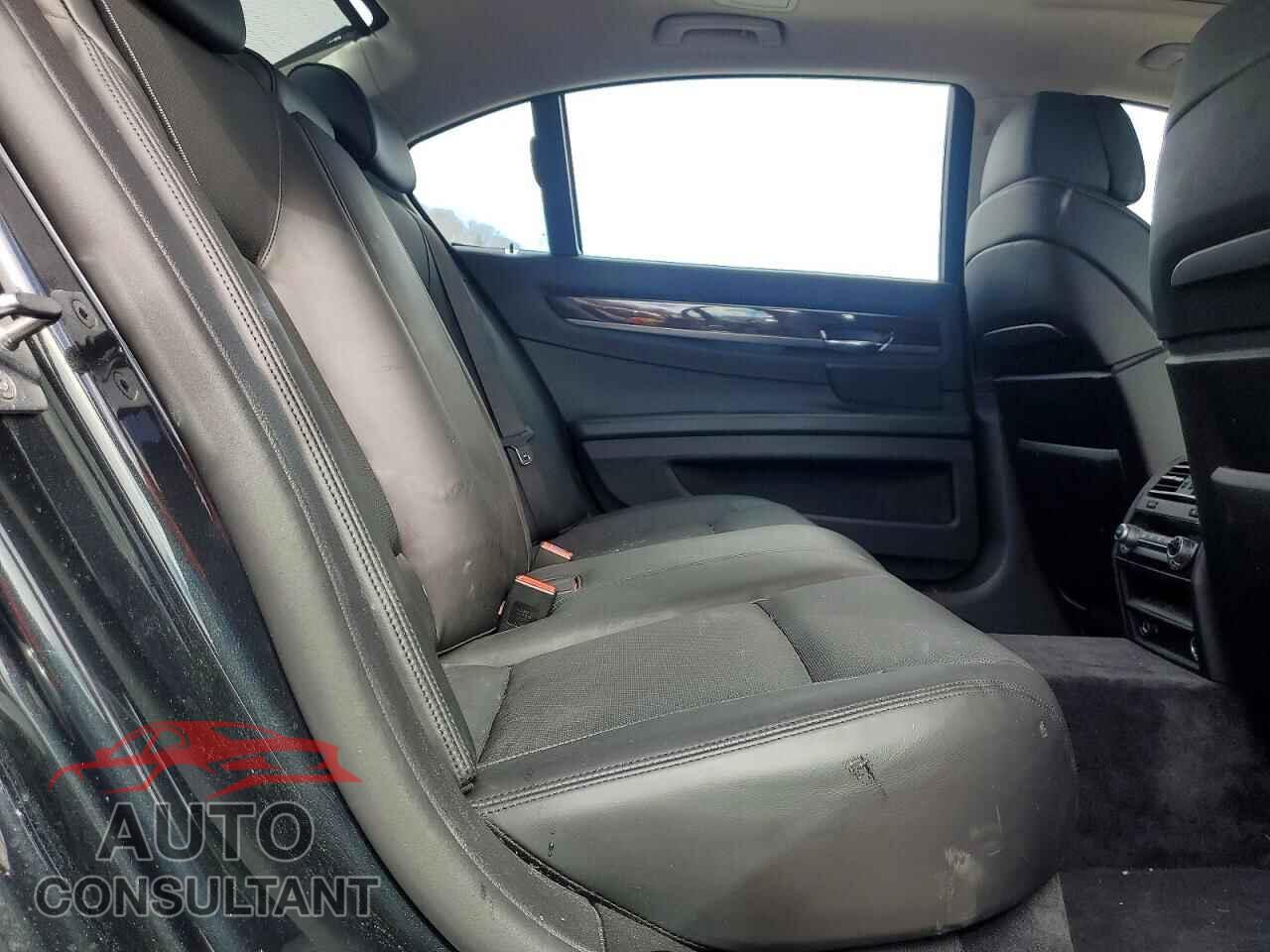 BMW 7 SERIES 2011 - WBAKC8C57BC432850