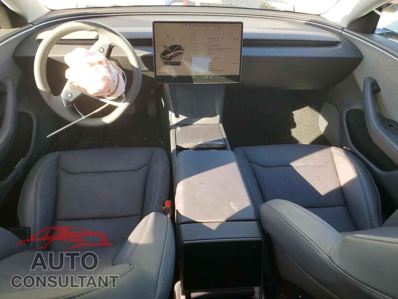 TESLA MODEL 3 2024 - 5YJ3E1EA7RF830639