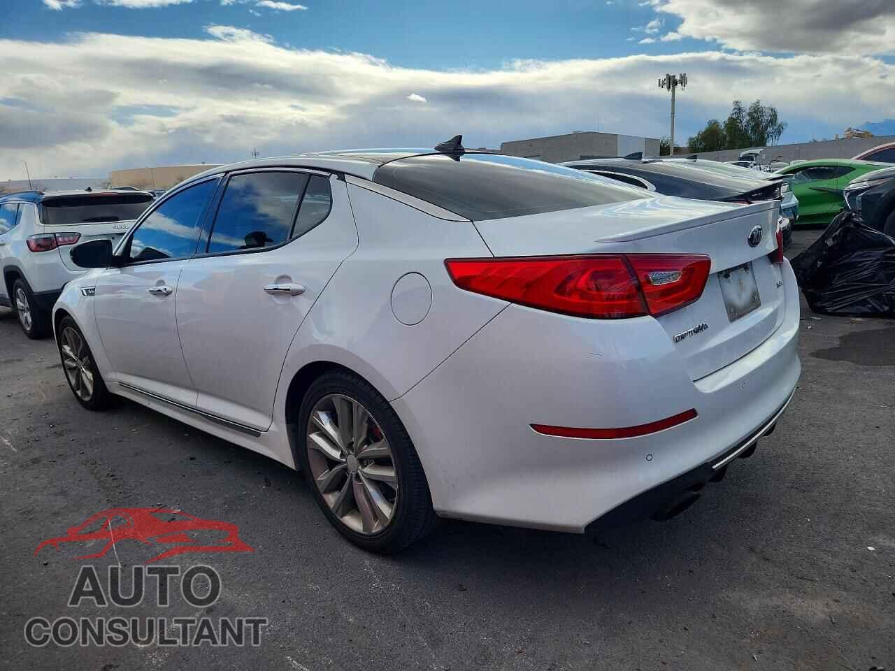 KIA OPTIMA 2015 - 5XXGR4A66FG357737