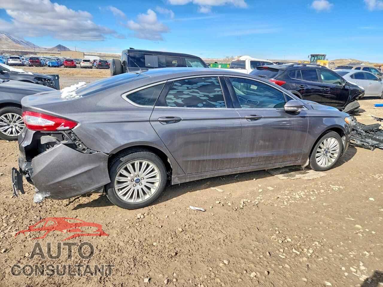FORD FUSION 2013 - 3FA6P0LU4DR220869