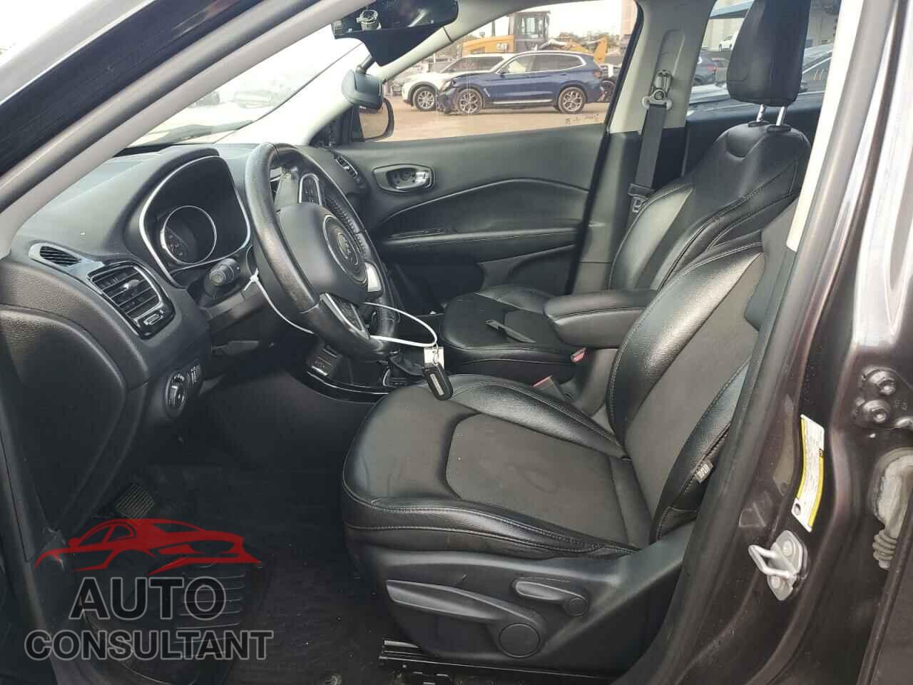 JEEP COMPASS 2019 - 3C4NJCBB5KT677201