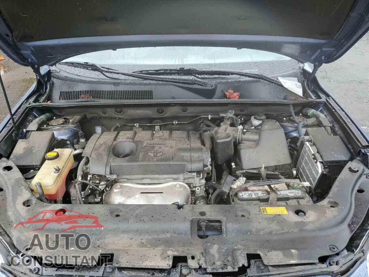 TOYOTA RAV4 2011 - 2T3DF4DV6BW117965