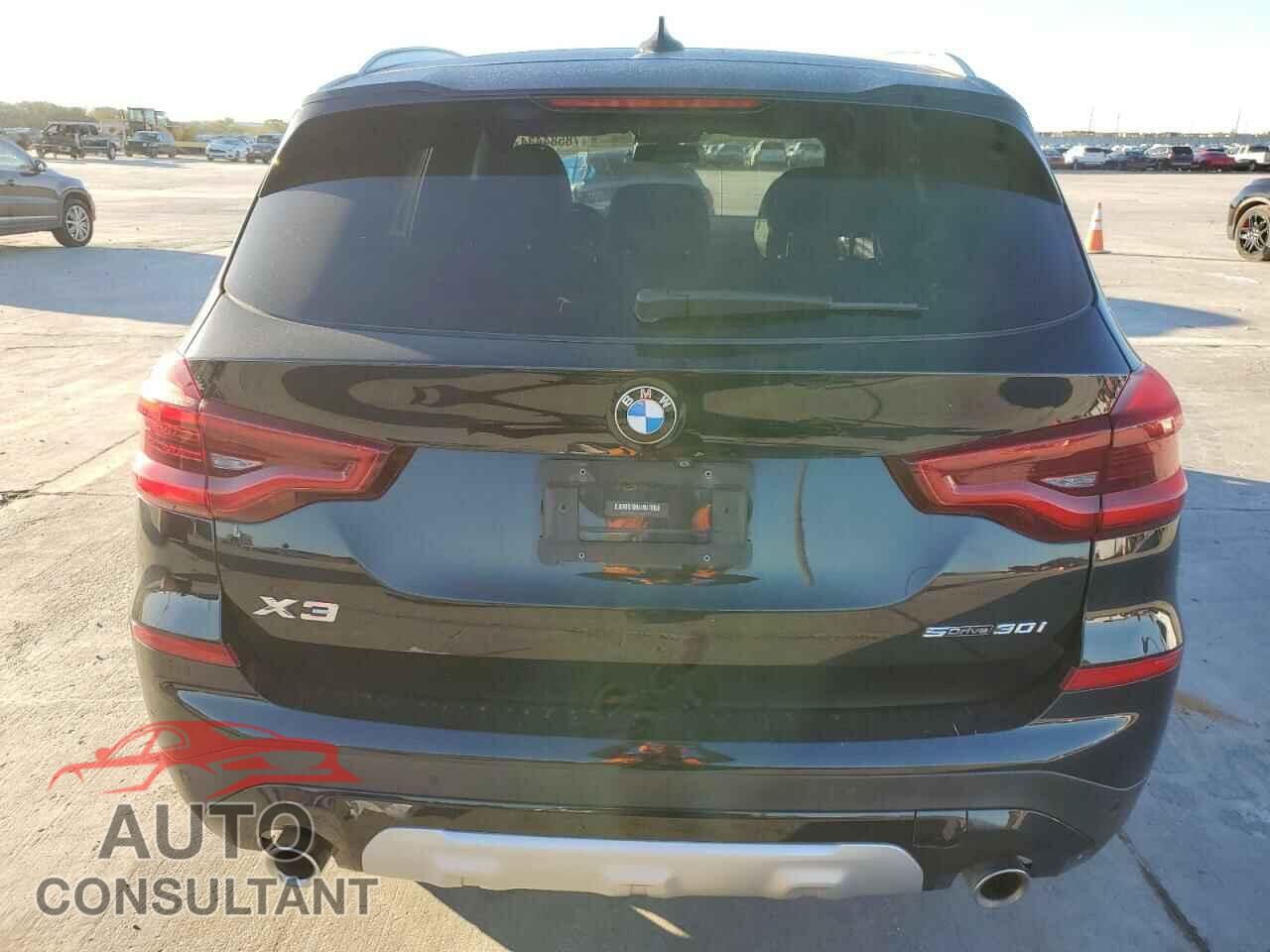 BMW X3 2019 - 5UXTR7C56KLE94886