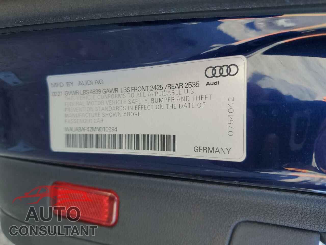 AUDI A4 2021 - WAUABAF42MN010694