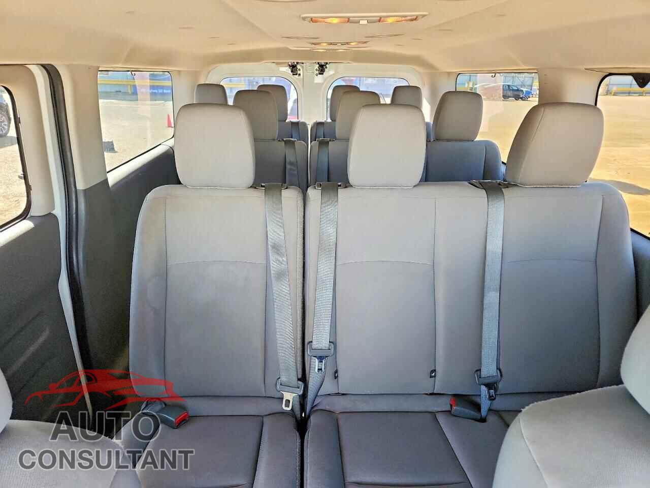 NISSAN NV 2013 - 5BZBF0AA4DN200399