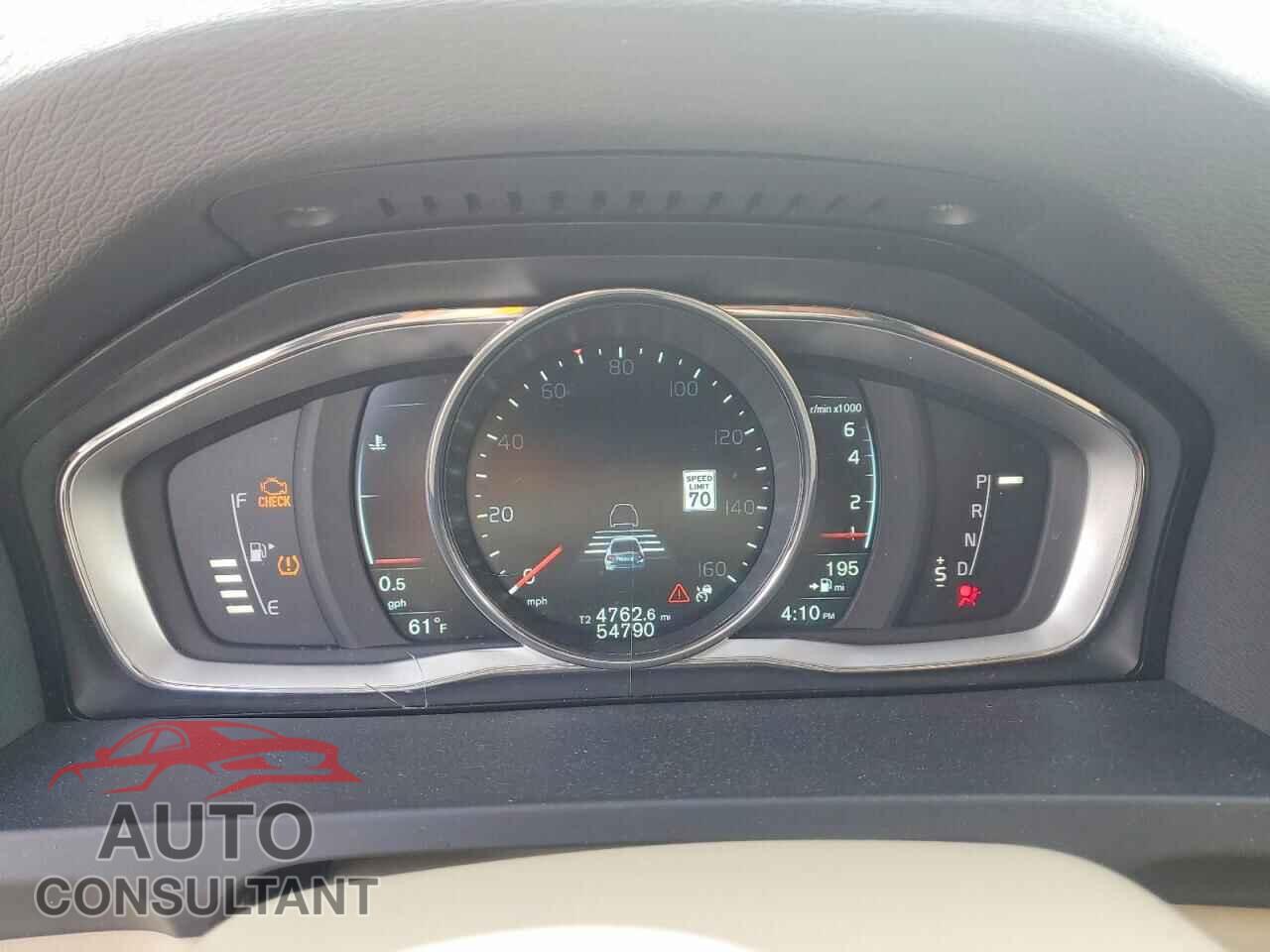 VOLVO S60 2015 - YV140MFM2F1344879