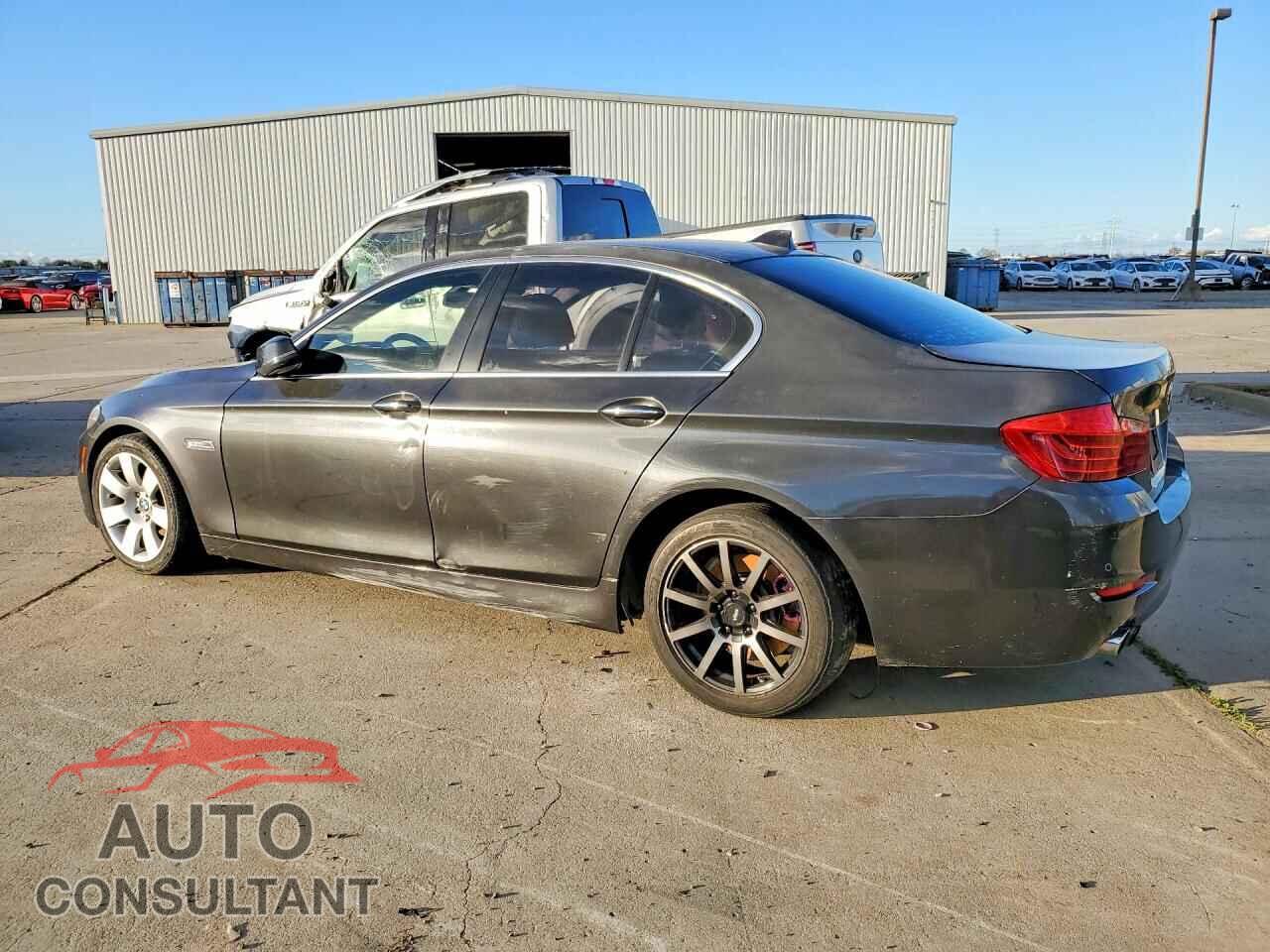 BMW 5 SERIES 2014 - WBA5A5C56ED508221