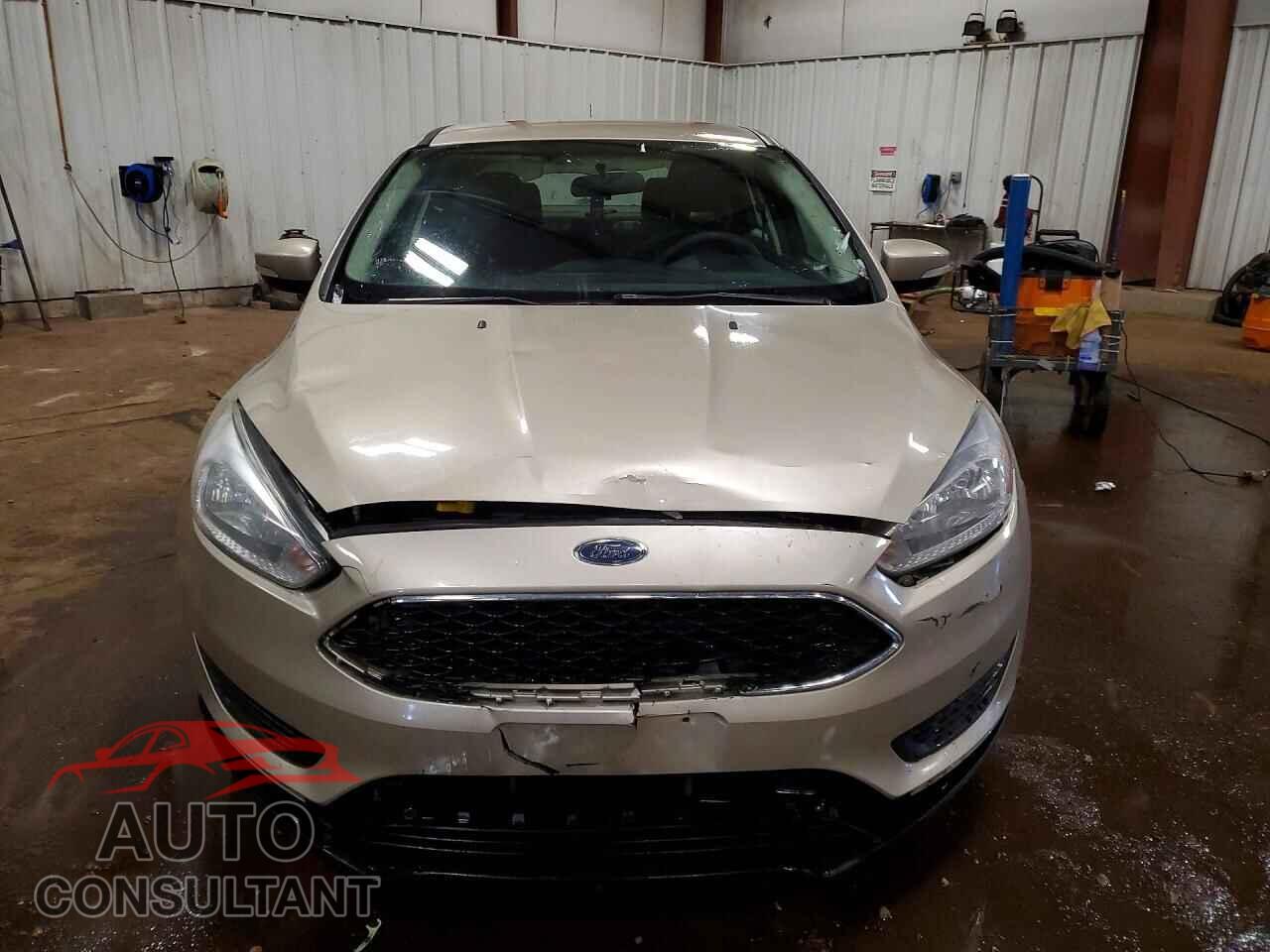 FORD FOCUS 2017 - 1FADP3F20HL291316