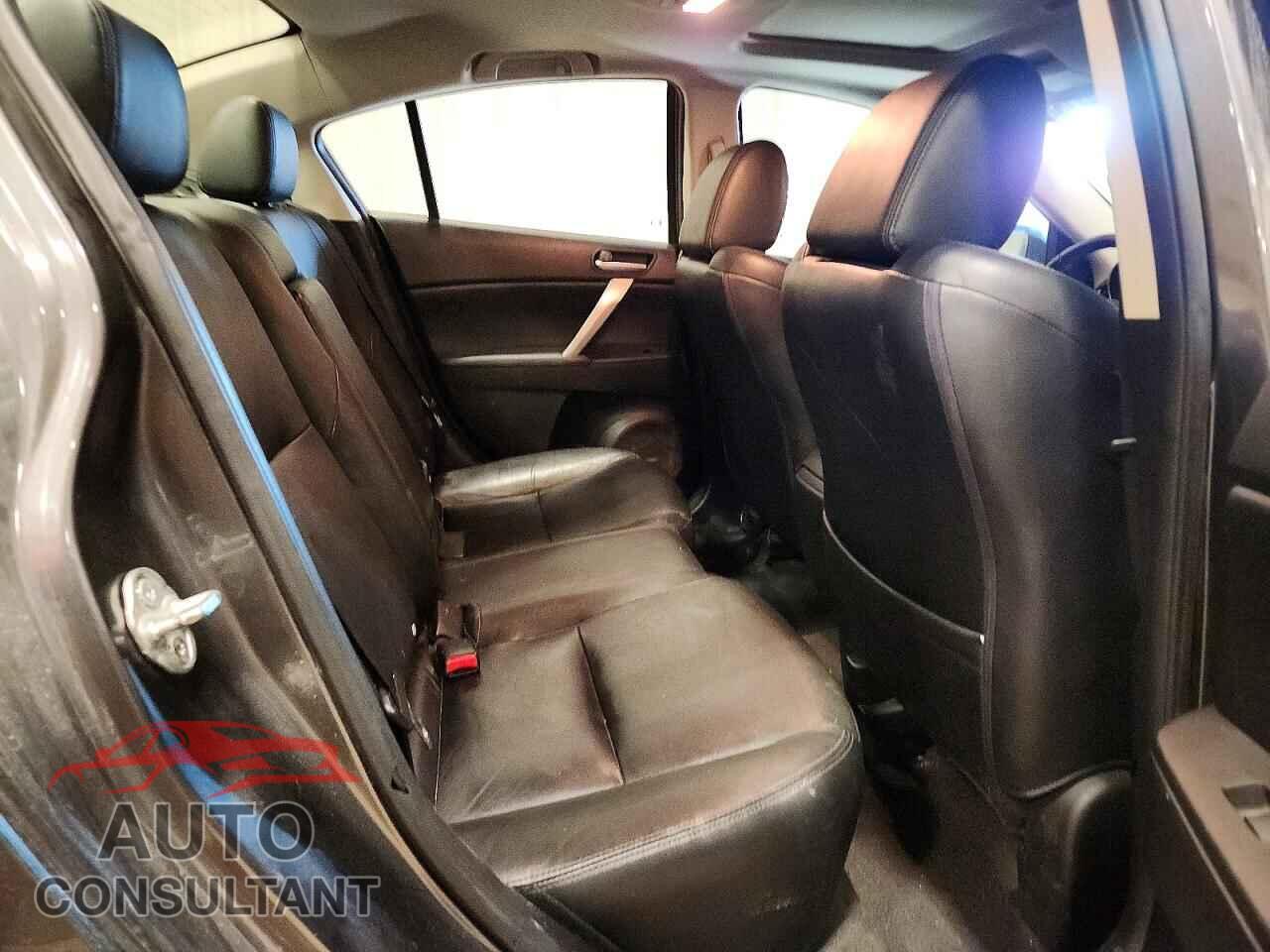 MAZDA MAZDA3 2011 - JM1BL1W57B1419551
