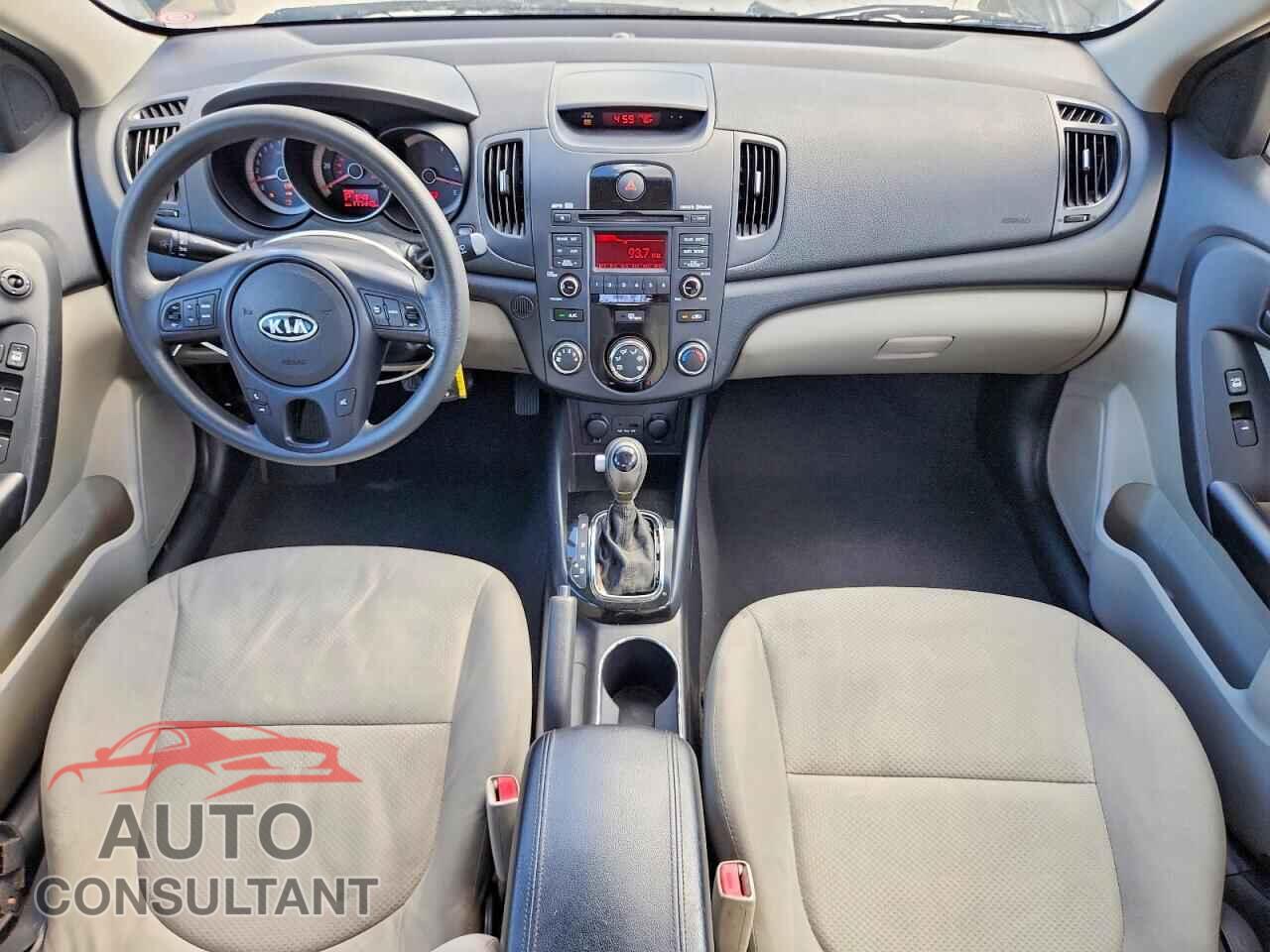 KIA FORTE 2012 - KNAFU4A29C5535046