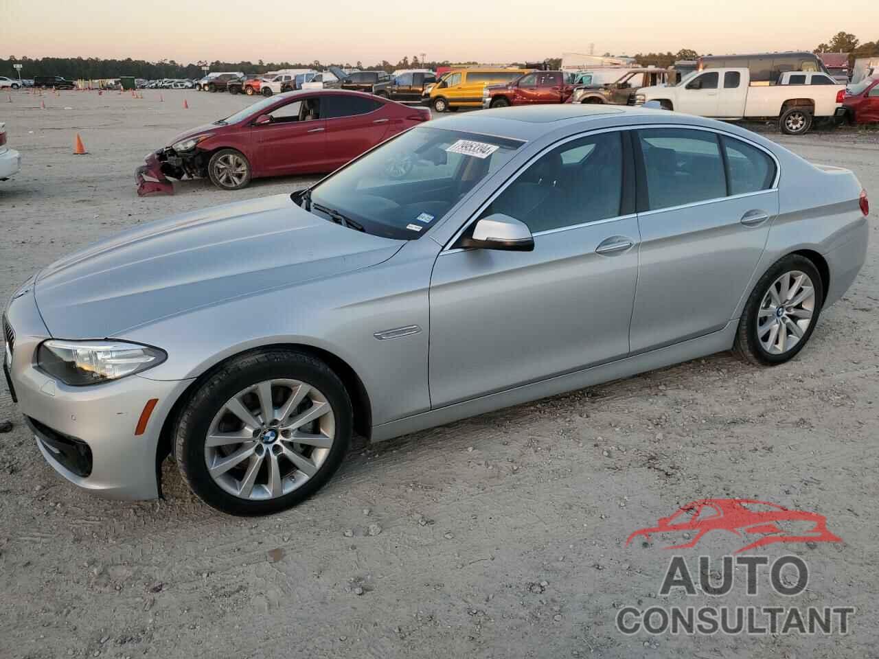 BMW 5 SERIES 2016 - WBA5B3C55GG254276