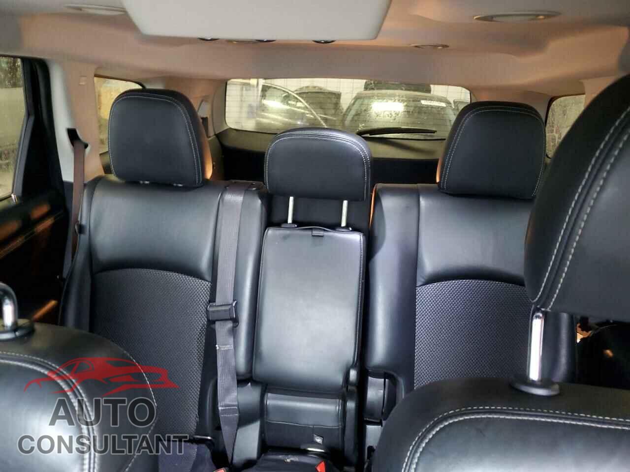 DODGE JOURNEY 2017 - 3C4PDCGB8HT644100