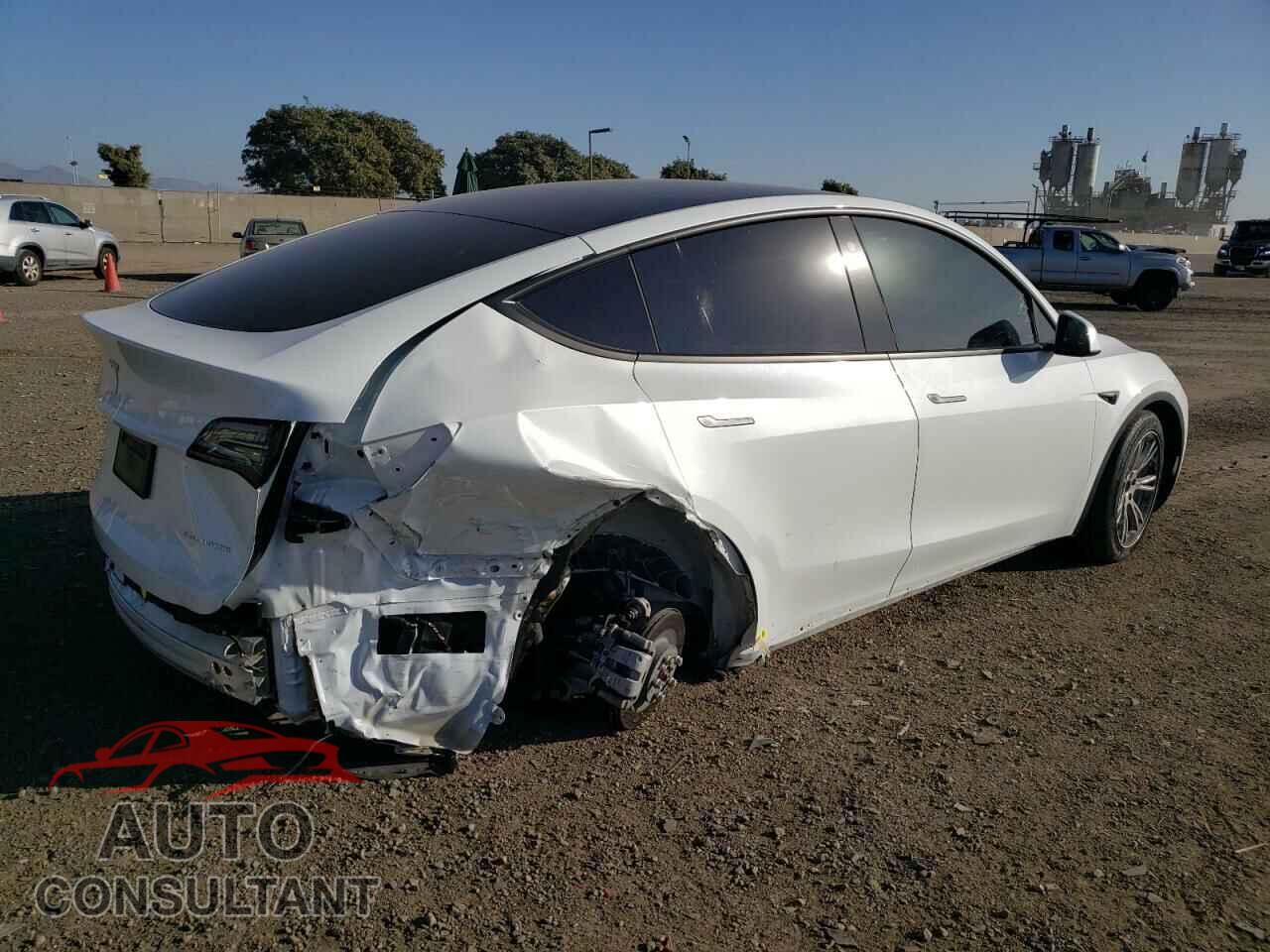 TESLA MODEL Y 2023 - 7SAYGDEE0PF593433