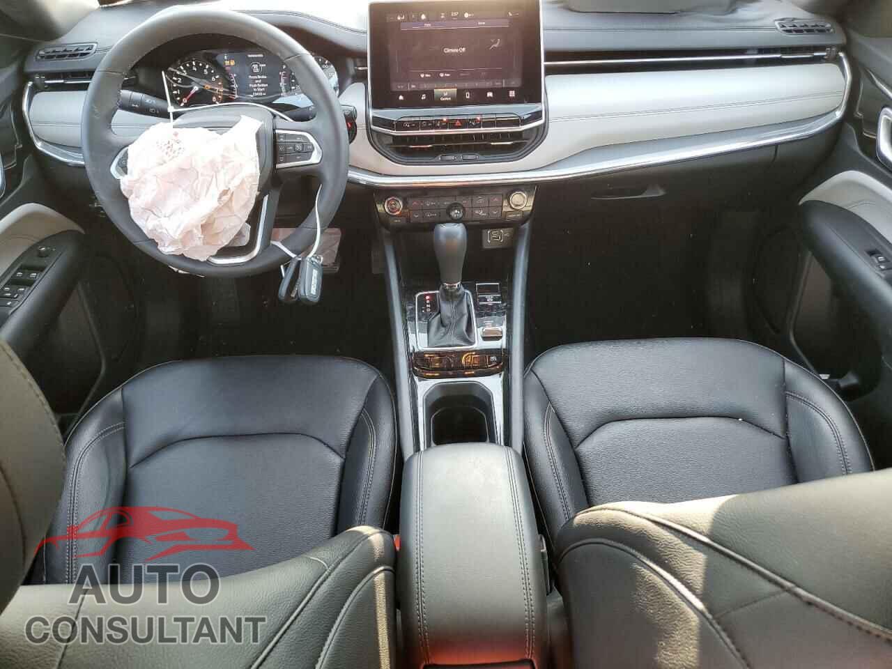 JEEP COMPASS 2024 - 3C4NJDCNXRT601210