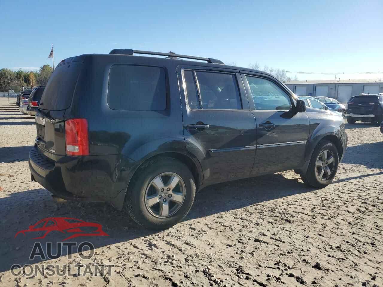 HONDA PILOT 2010 - 5FNYF4H42AB014551