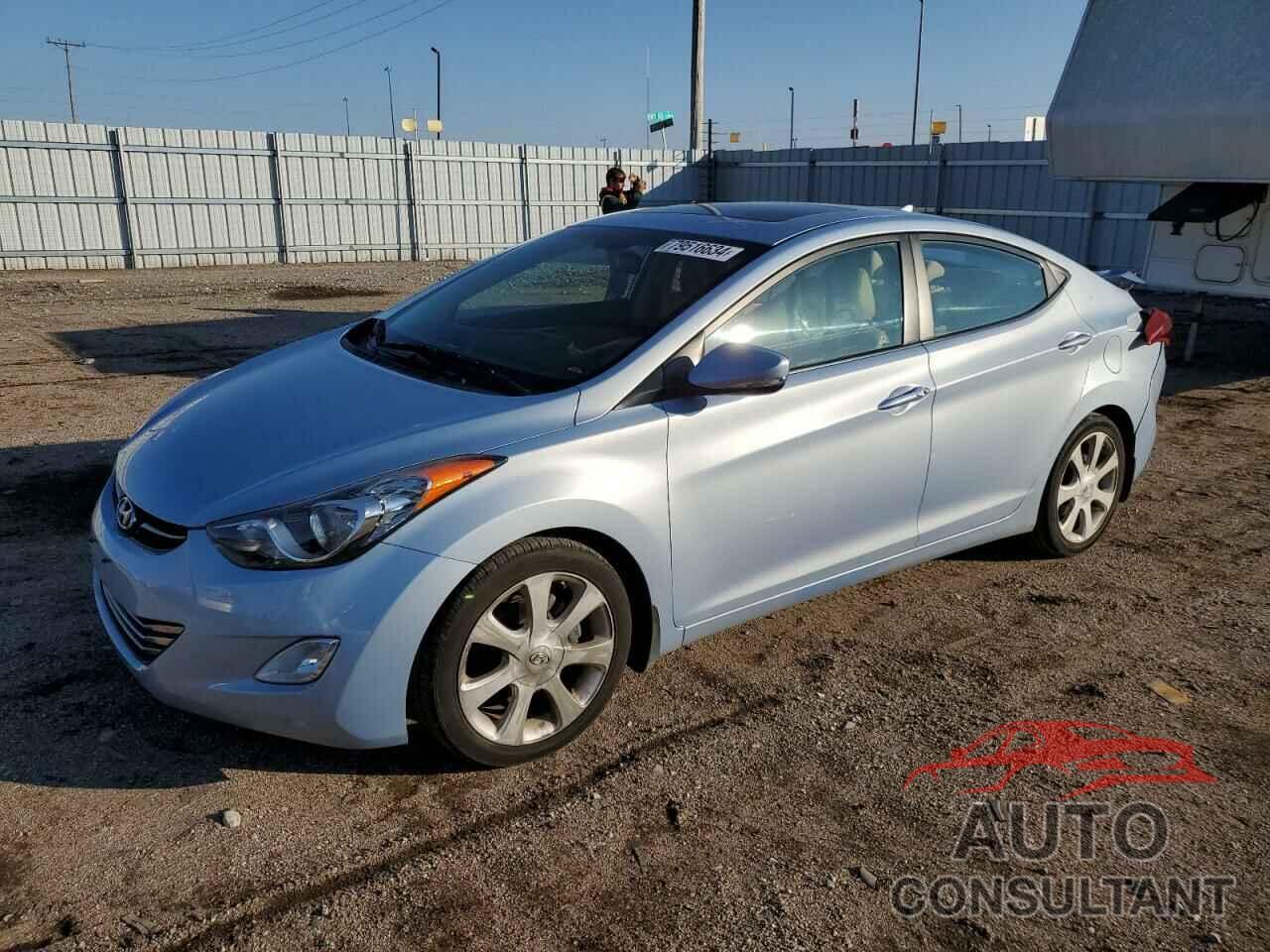 HYUNDAI ELANTRA 2012 - KMHDH4AE4CU486817