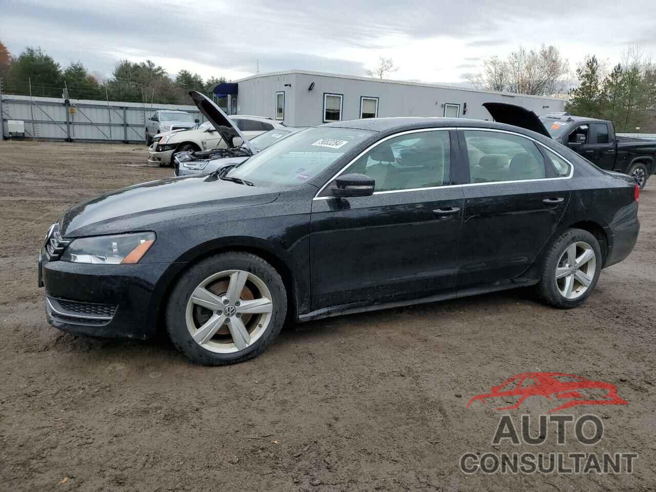 VOLKSWAGEN PASSAT 2013 - 1VWBP7A32DC045898