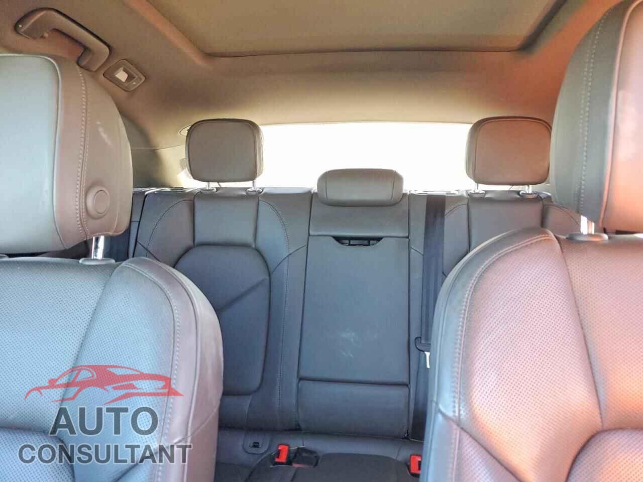 PORSCHE MACAN 2016 - WP1AB2A5XGLB53853