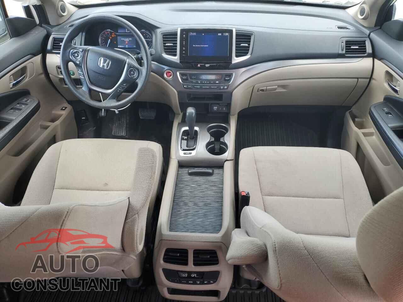HONDA PILOT 2017 - 5FNYF6H32HB058093
