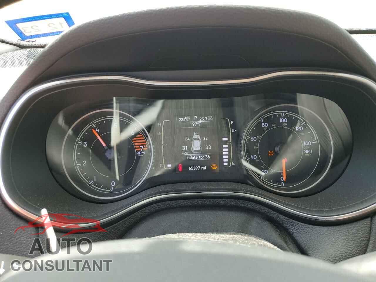 JEEP GRAND CHER 2019 - 1C4PJLCB9KD327566
