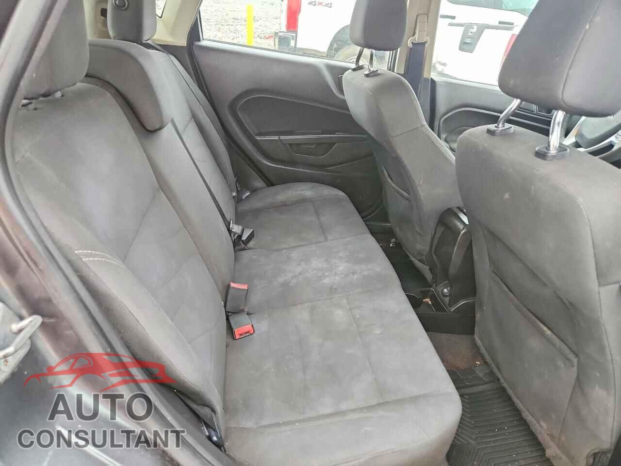 FORD FIESTA 2017 - 3FADP4EJ1HM102394