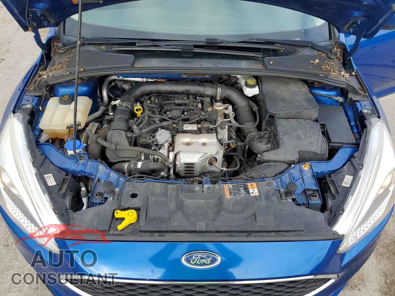 FORD FOCUS 2018 - 1FADP3FE0JL215675