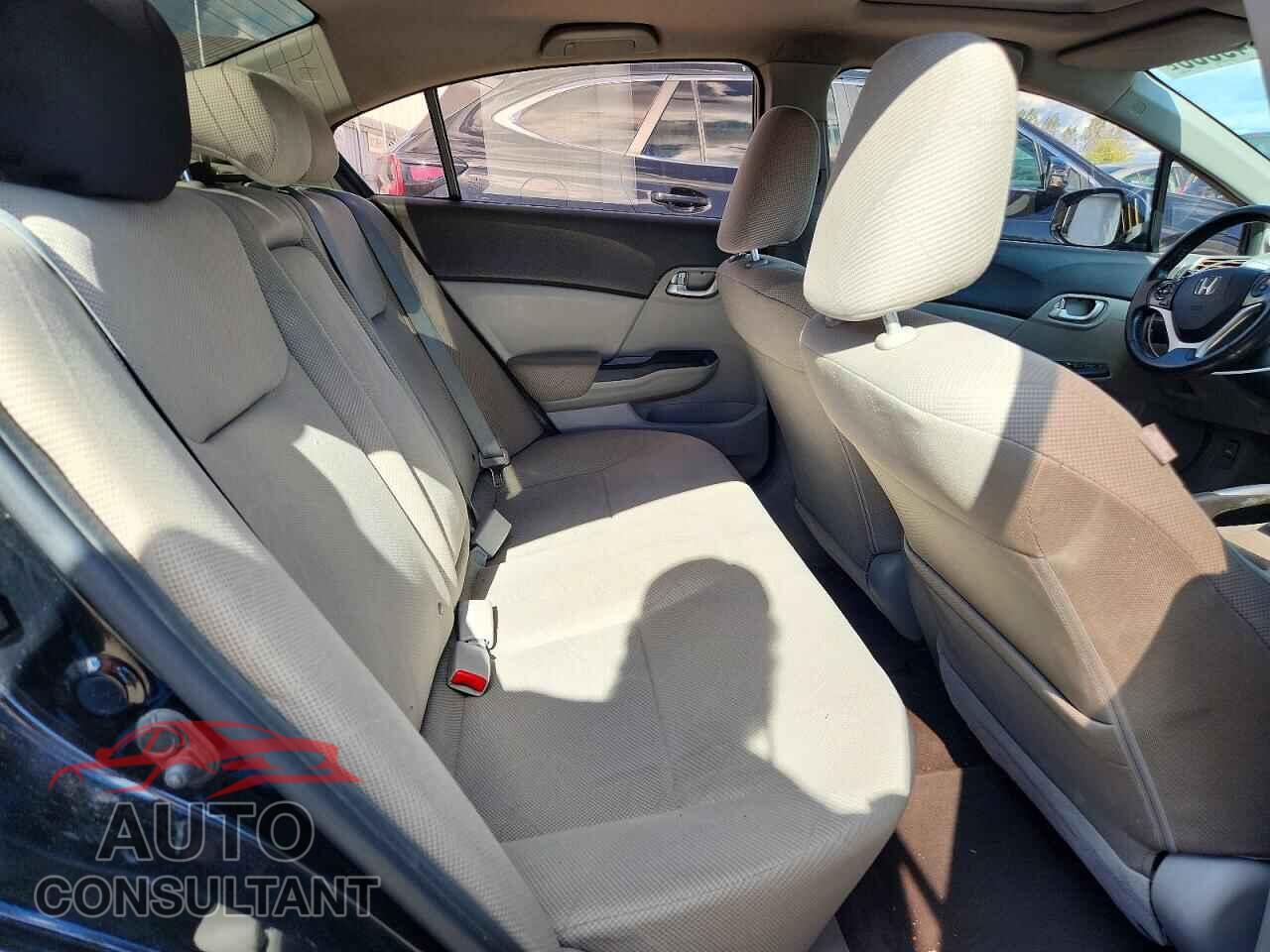 HONDA CIVIC 2012 - 2HGFB2F54CH010499