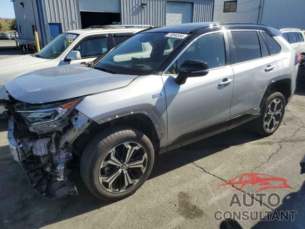 TOYOTA RAV4 2021 - JTMFB3FV8MD013702