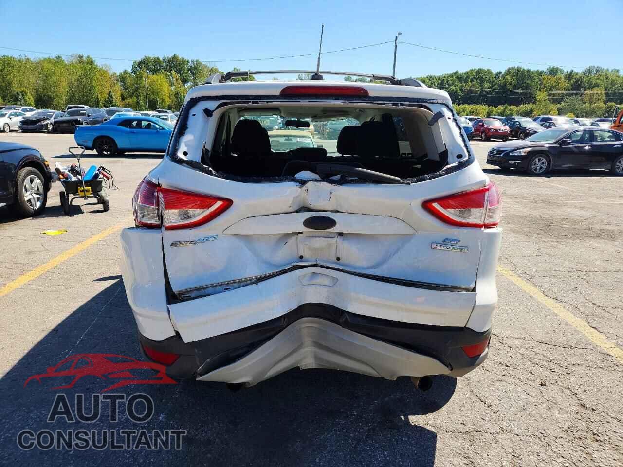 FORD ESCAPE 2013 - 1FMCU0GX2DUD03778