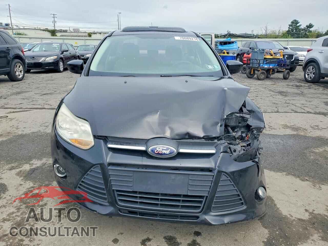 FORD FOCUS 2012 - 1FAHP3F25CL426204