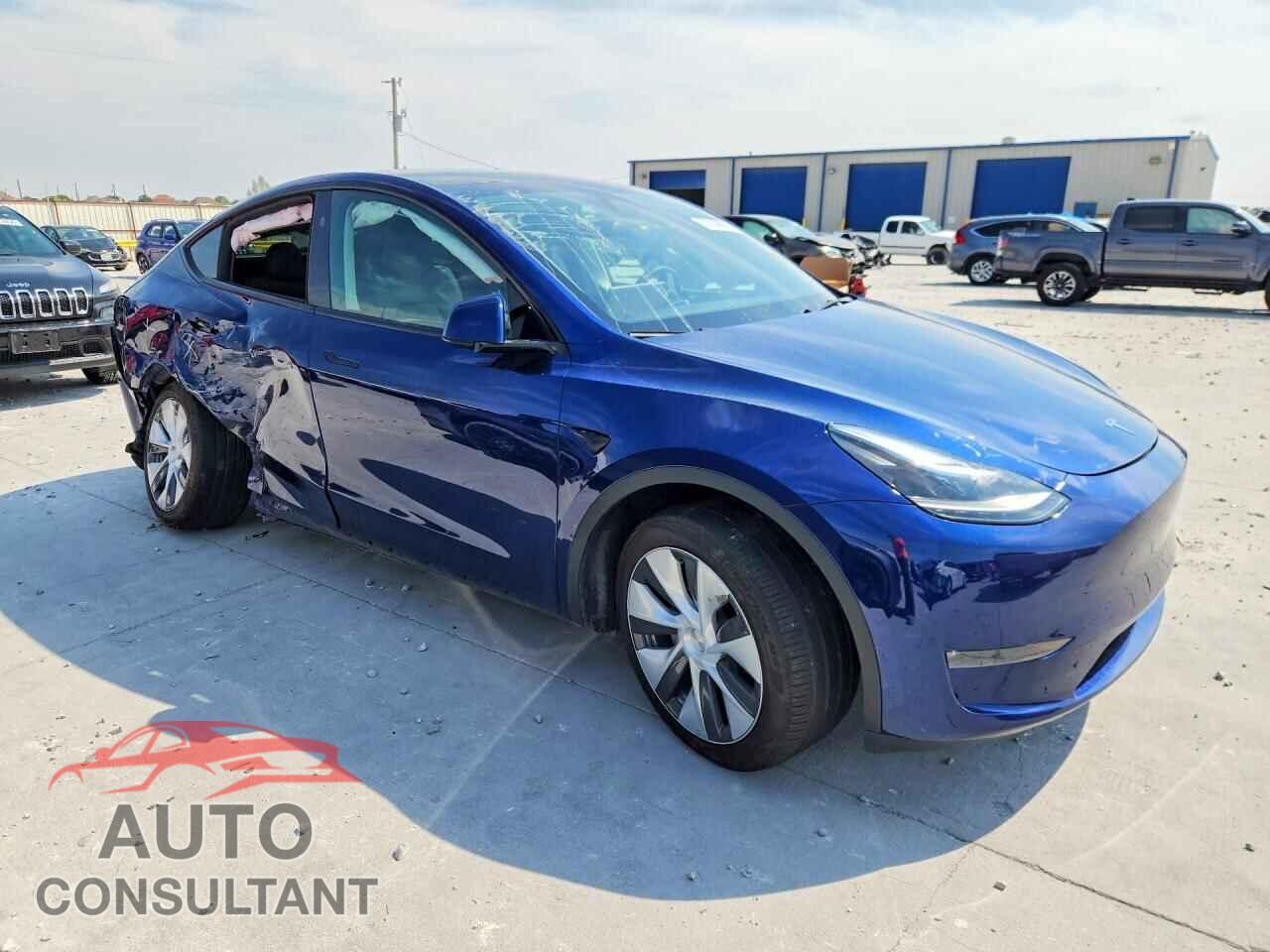 TESLA MODEL Y 2024 - 7SAYGDEE5RA269085