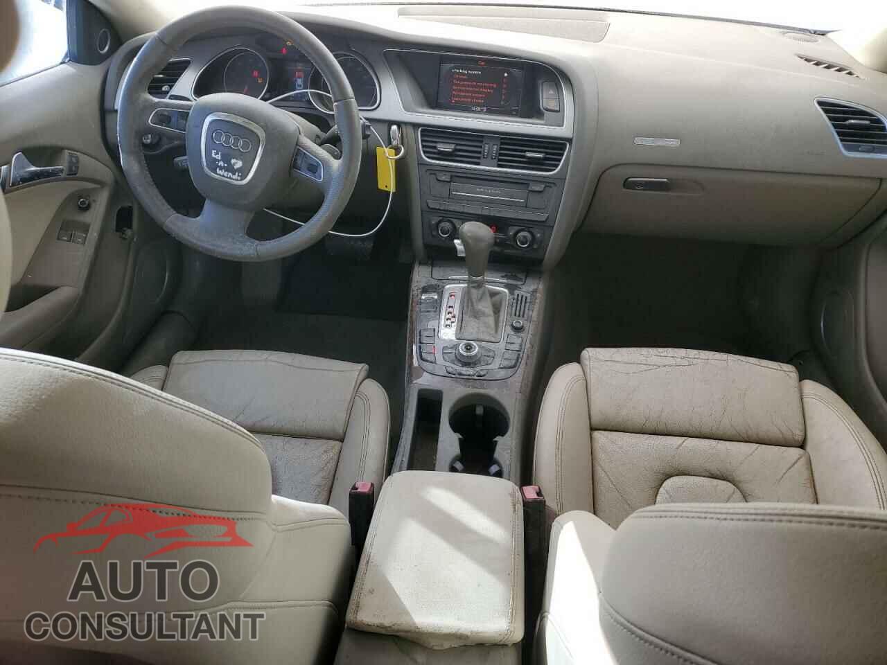 AUDI A5 2011 - WAULFAFR8BA030641