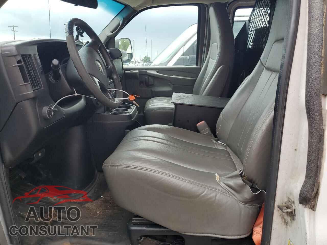 CHEVROLET EXPRESS 2013 - 1GCWGFCA2D1904090