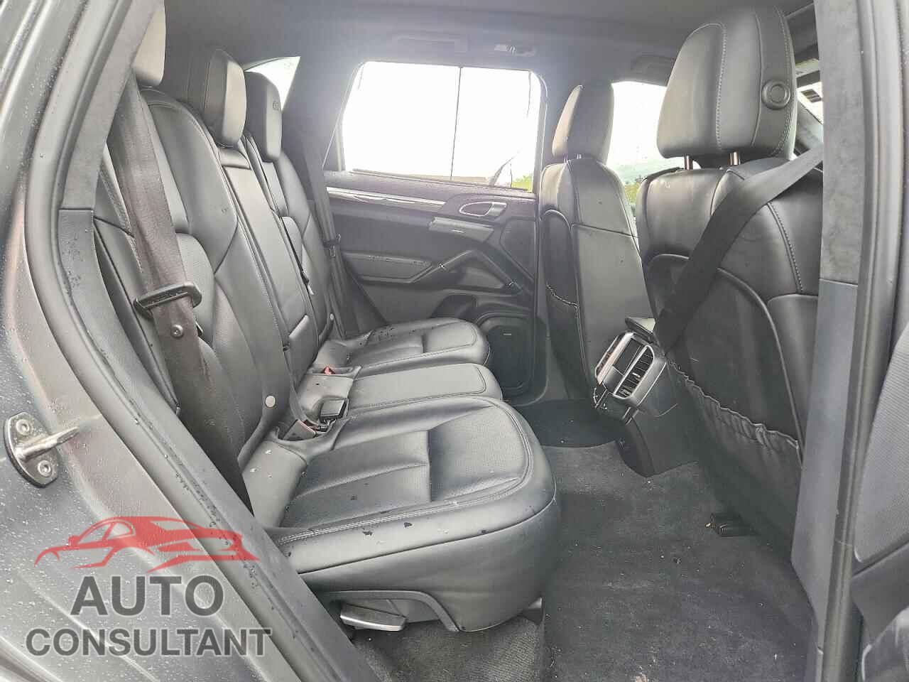 PORSCHE CAYENNE 2016 - WP1AD2A21GLA78329