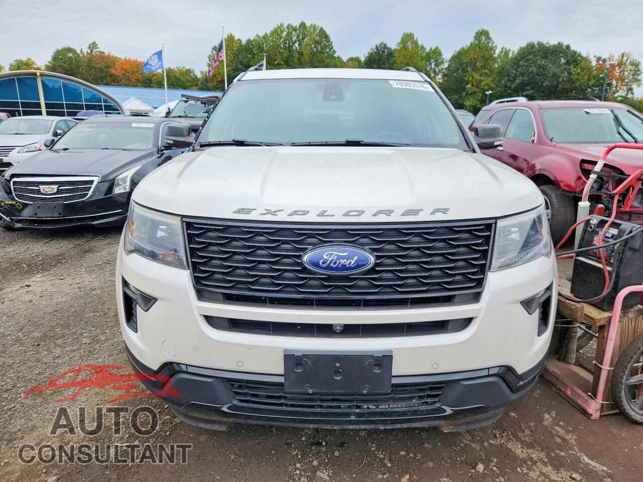 FORD EXPLORER 2018 - 1FM5K8GT4JGB37171