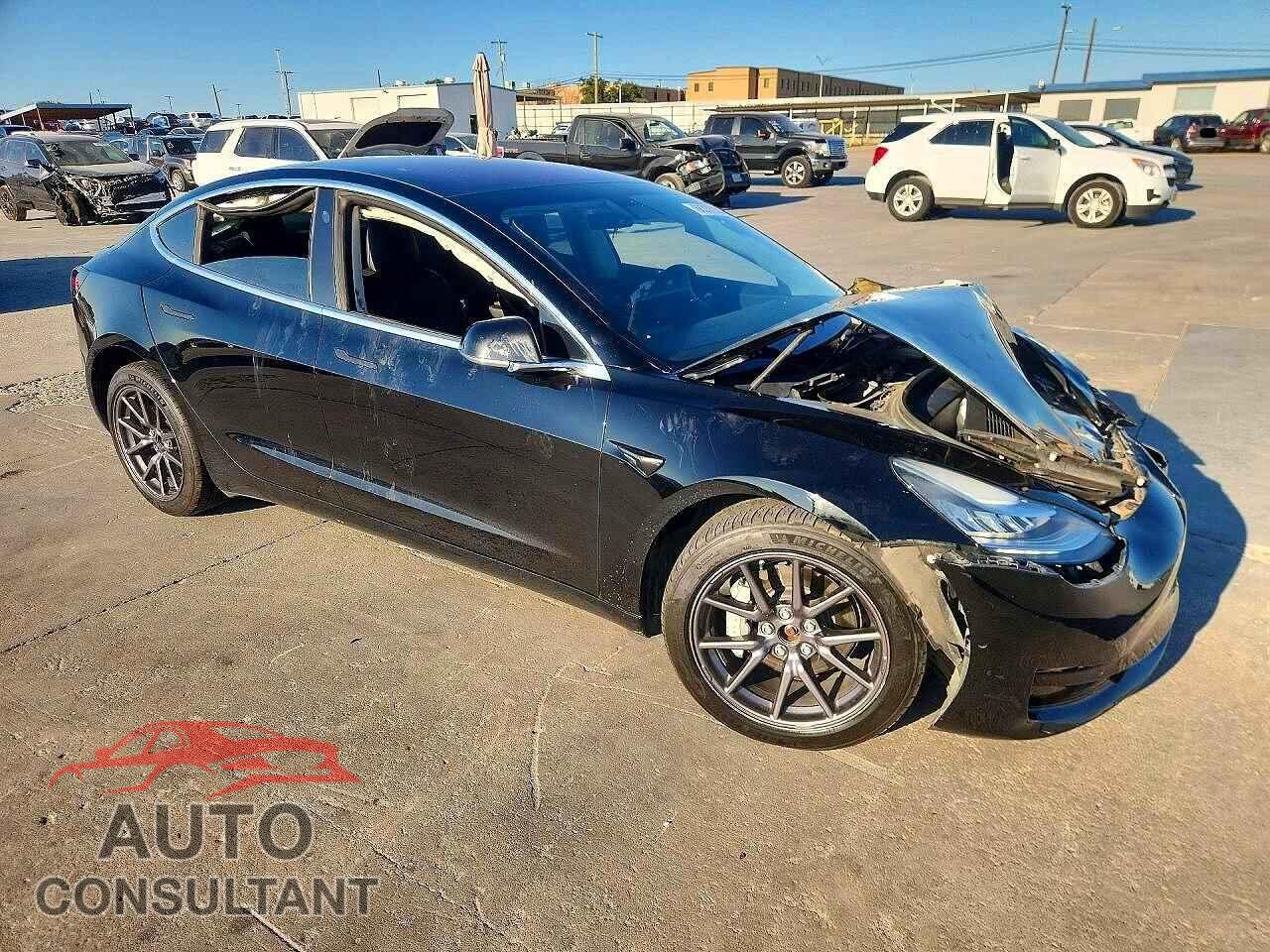 TESLA MODEL 3 2019 - 5YJ3E1EB9KF199052