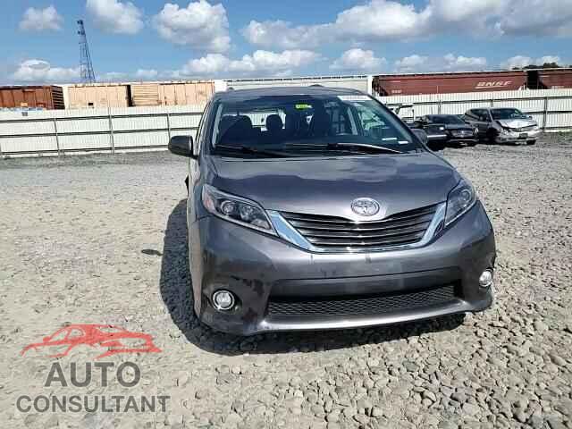 TOYOTA SIENNA 2017 - 5TDXZ3DC7HS825200