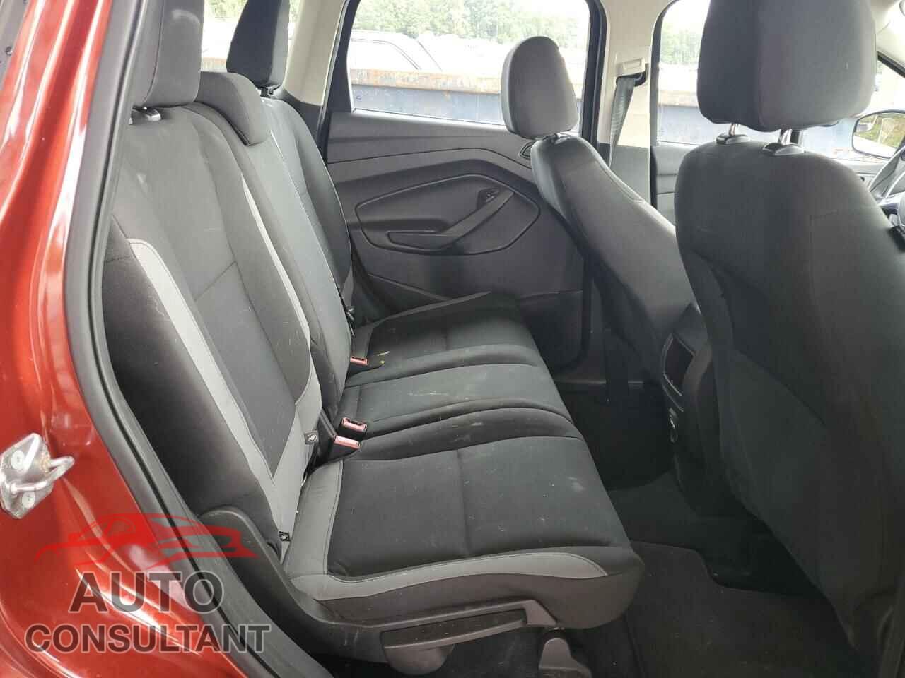FORD ESCAPE 2015 - 1FMCU0F73FUA73995