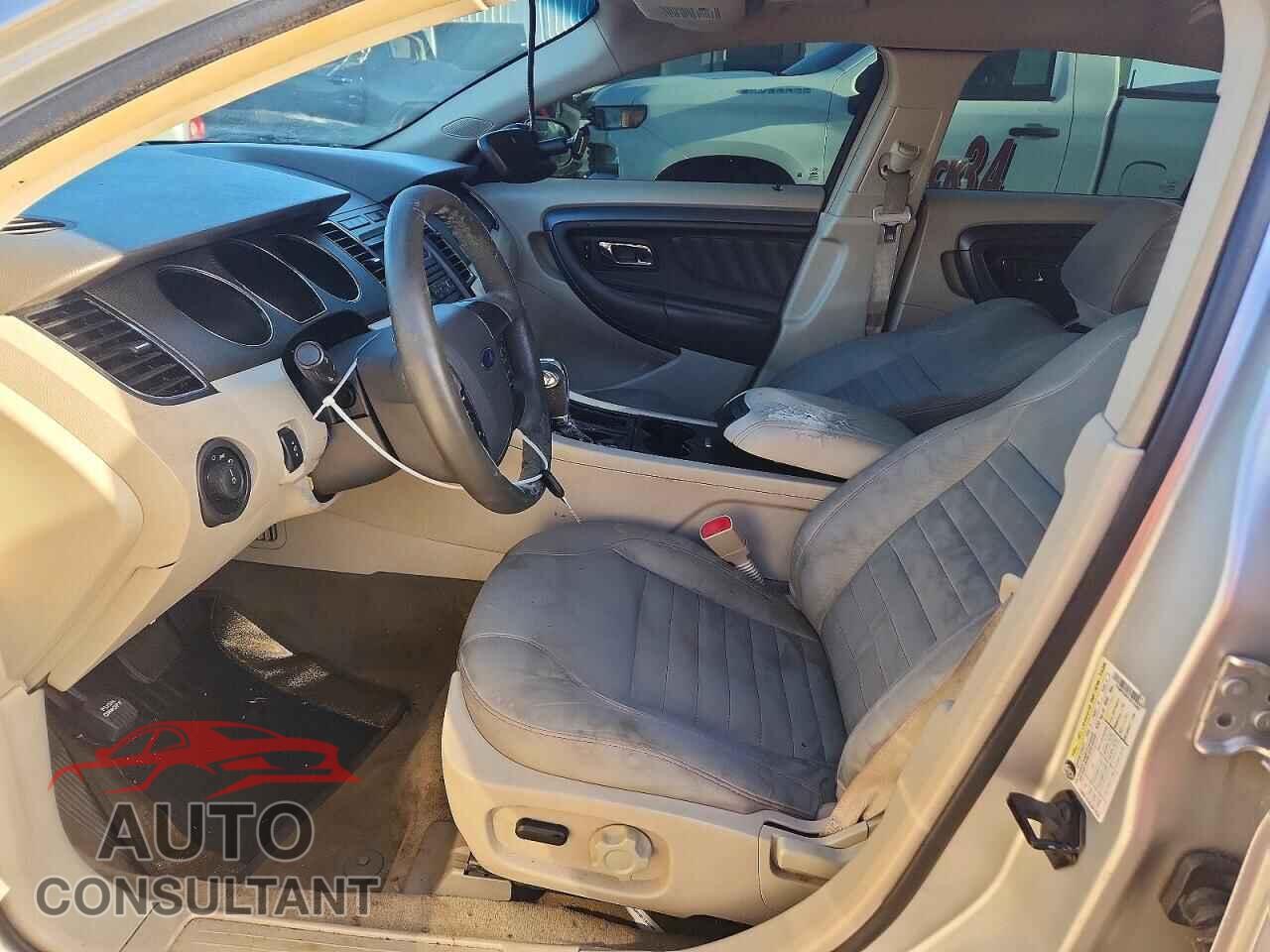 FORD TAURUS 2012 - 1FAHP2DW1CG125857