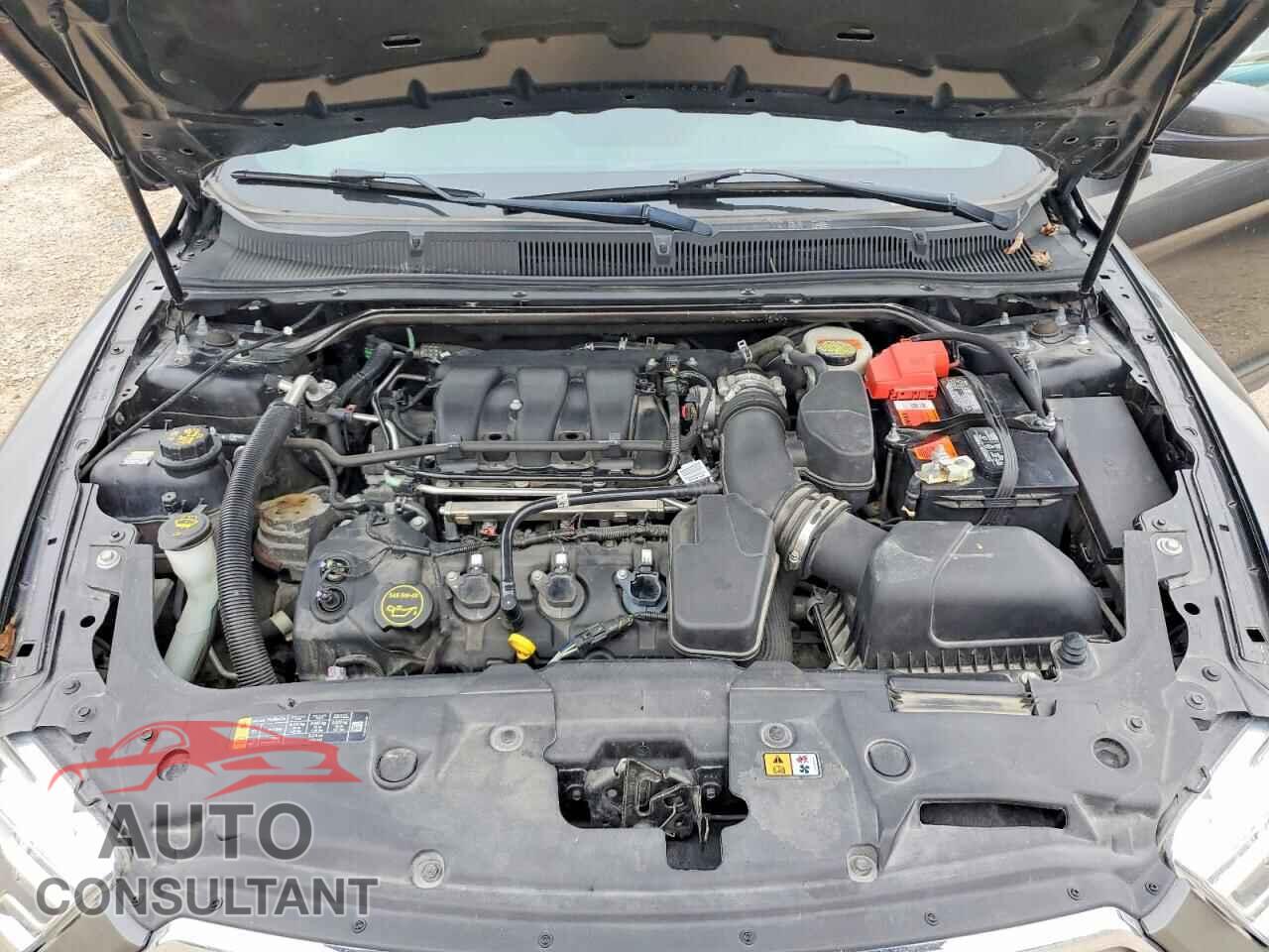 FORD TAURUS 2017 - 1FAHP2E88HG106259