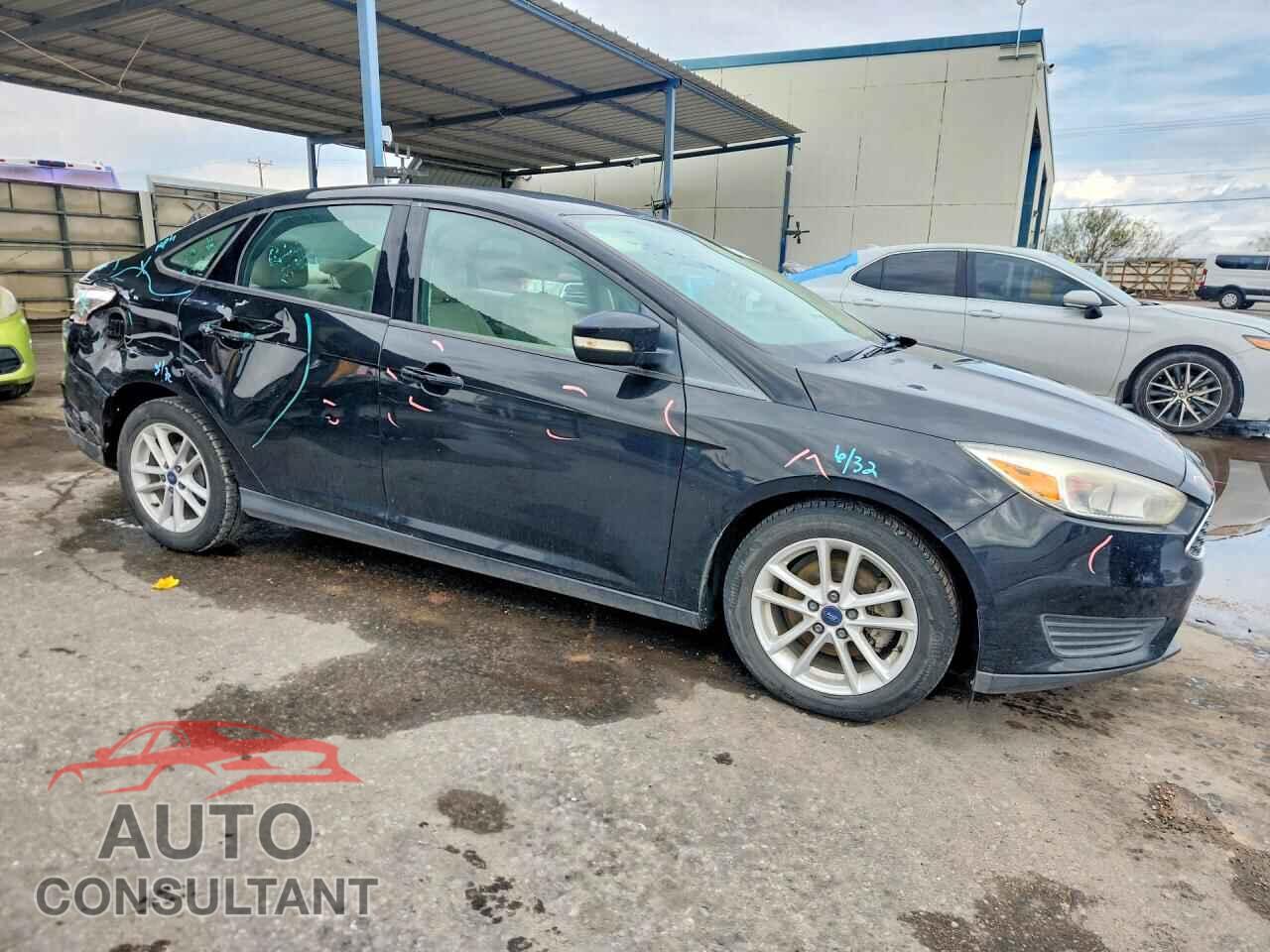 FORD FOCUS 2017 - 1FADP3F26HL324576