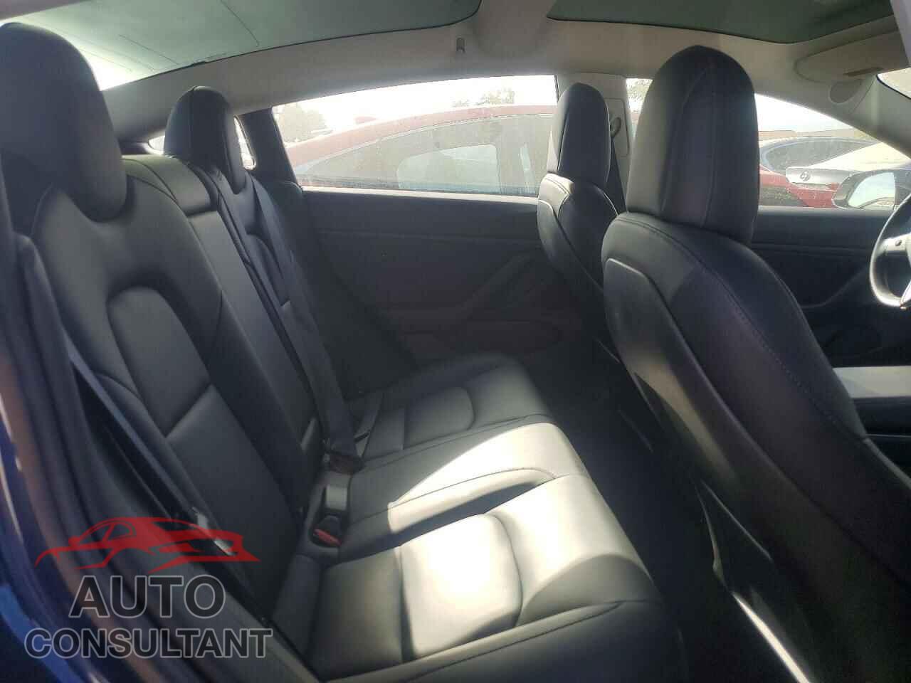 TESLA MODEL 3 2018 - 5YJ3E1EB6JF088490